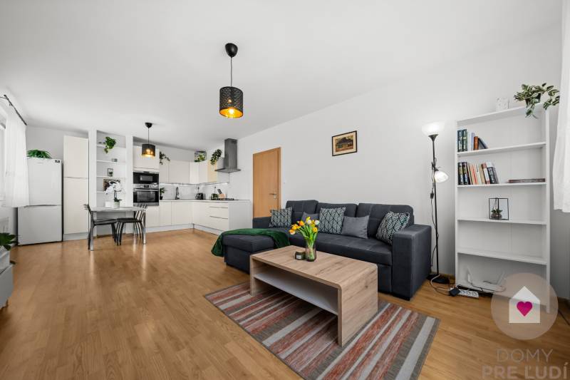 BA/DÚBRAVKA-Sale of a renovated 2-room apartment with a basement 