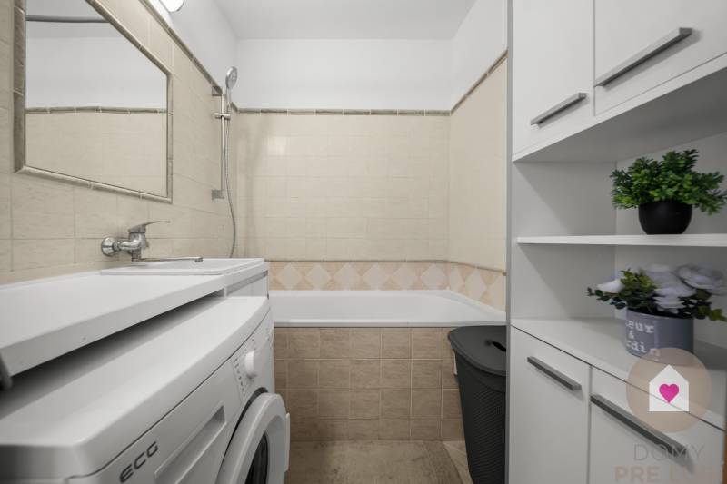 BA/DÚBRAVKA-Sale of a renovated 2-room apartment with a basement 