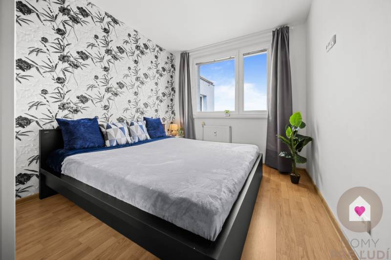 BA/DÚBRAVKA-Sale of a renovated 2-room apartment with a basement 