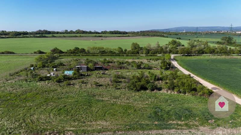 RECREATIONAL LAND IN VINOSADY – 1162 m² – INVESTMENT OPPORTUNITY
