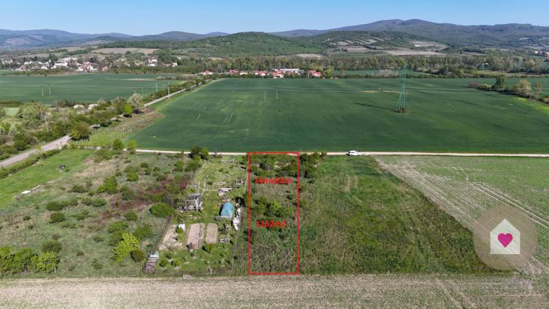 RECREATIONAL LAND IN VINOSADY – 1162 m² – INVESTMENT OPPORTUNITY