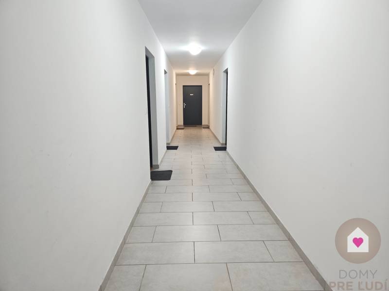 Rent Studio, Studio, Fialová, Bratislava - Petržalka, Slovakia