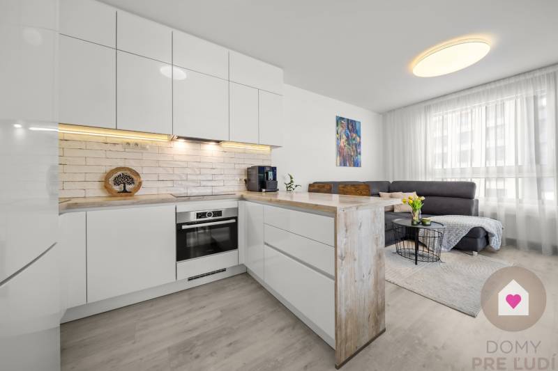 Sale Two bedroom apartment, Two bedroom apartment, Plynárenská, Bratis