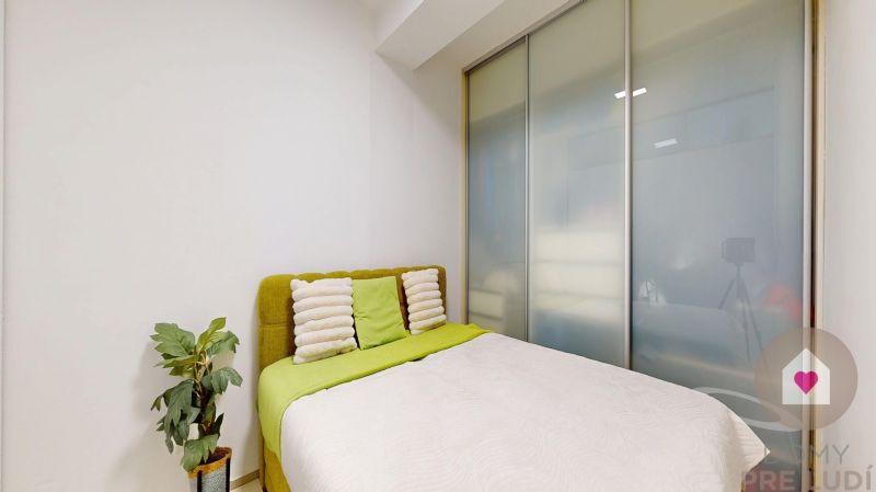 BA/PETRŽALKA-1.5-room apartment for rent with parking, near Draždiak