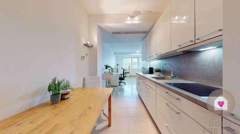 BA/PETRŽALKA-1.5-room apartment for rent with parking, near Draždiak