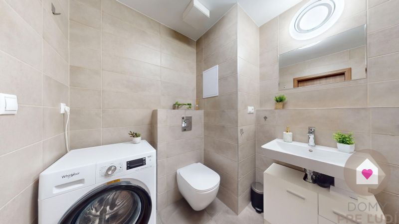 Rent One bedroom apartment, One bedroom apartment, Galvaniho, Bratisla