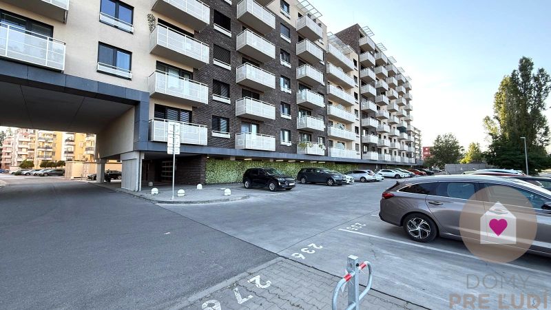 Rent One bedroom apartment, One bedroom apartment, Galvaniho, Bratisla