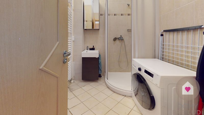 BA/Old Town-For rent furnished studio apartment on Grösslingova st.