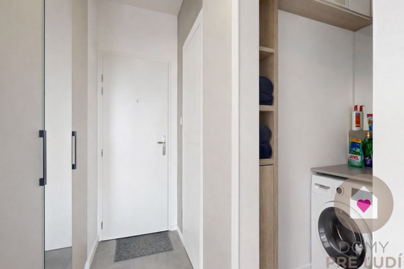 BA/PETRŽALKA-Furnished 2-room apartment with balcony in a new building