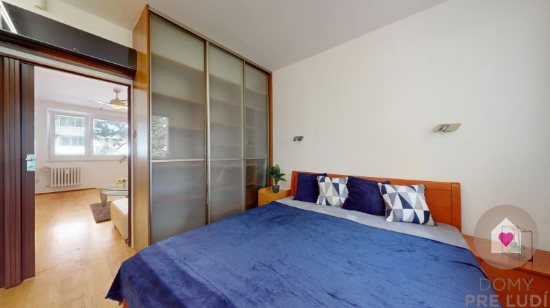 Rent Three bedroom apartment, Three bedroom apartment, Toryská, Bratis