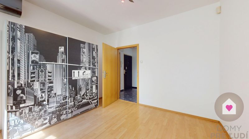 Rent Three bedroom apartment, Three bedroom apartment, Toryská, Bratis