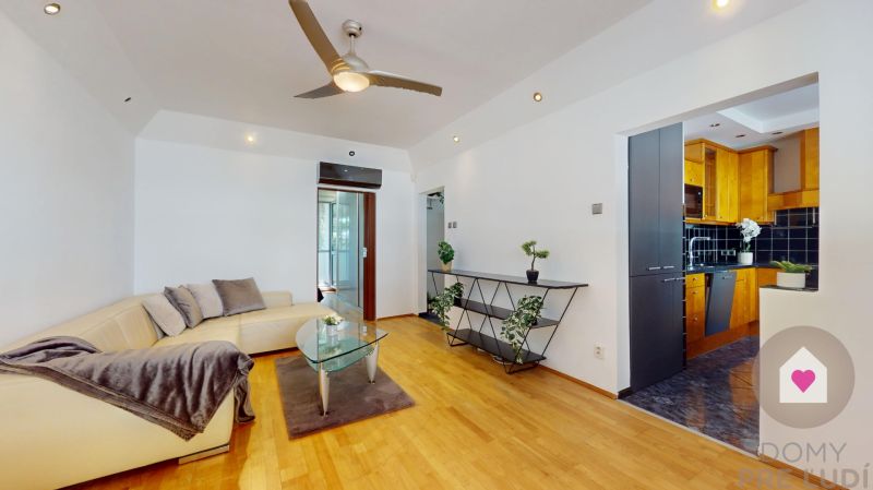 Rent Three bedroom apartment, Three bedroom apartment, Toryská, Bratis