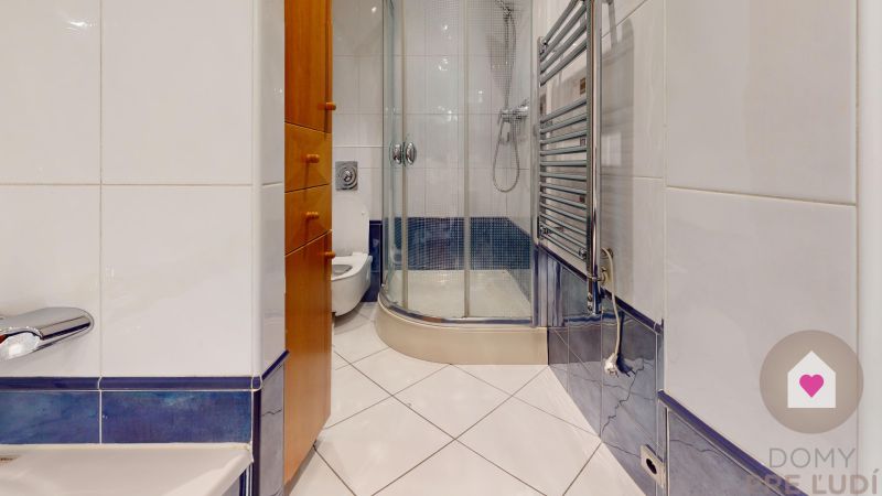 Rent Three bedroom apartment, Three bedroom apartment, Toryská, Bratis