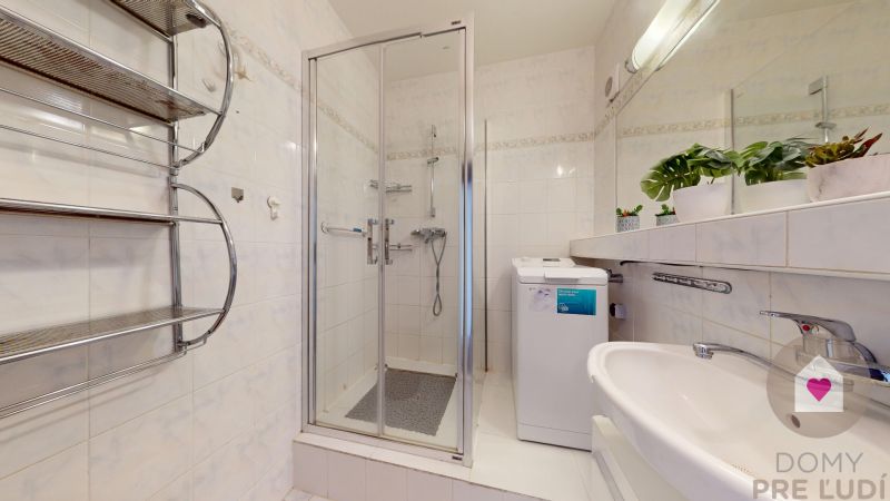 Rent Two bedroom apartment, Two bedroom apartment, Ľubovnianska, Brati