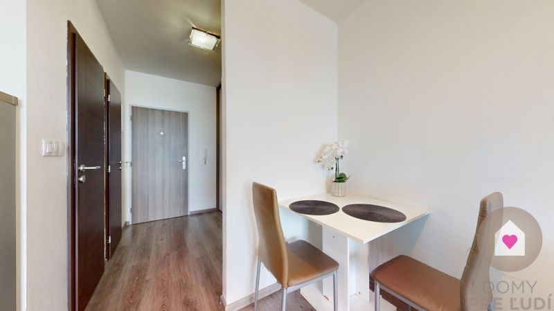 SENEC - Sale of 1-room apartment in a new building: balcony, parking