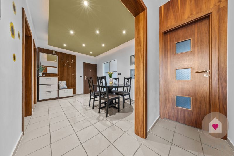 BA/PETRŽALKA-Rent a fully furnished and renovated 4-bedroom apartment