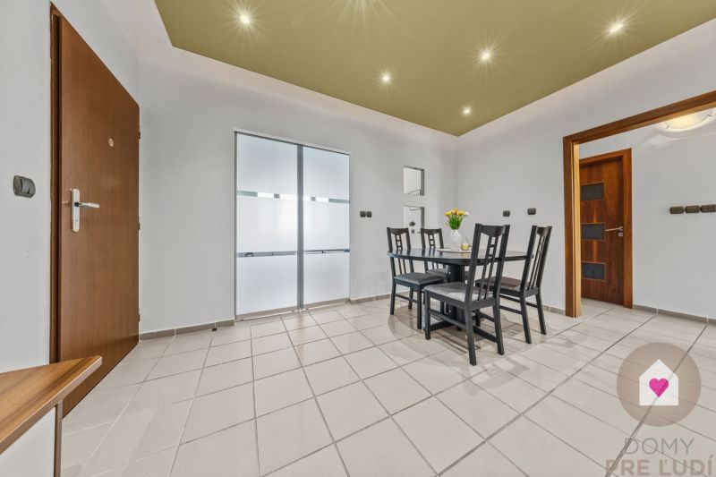 BA/PETRŽALKA-Rent a fully furnished and renovated 4-bedroom apartment