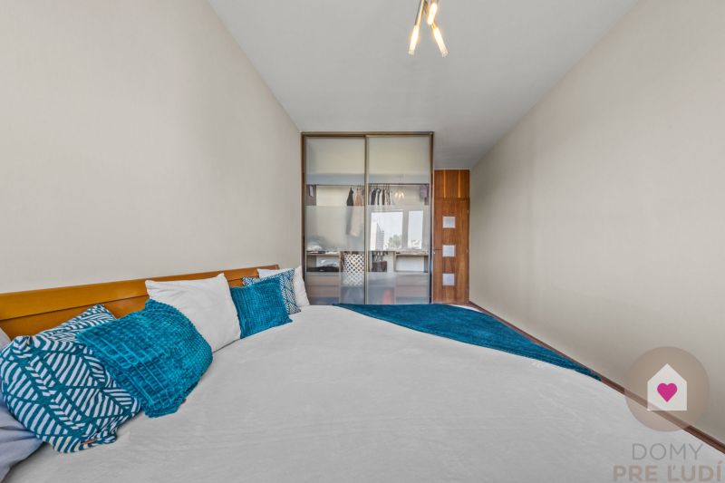 BA/PETRŽALKA-Rent a fully furnished and renovated 4-bedroom apartment