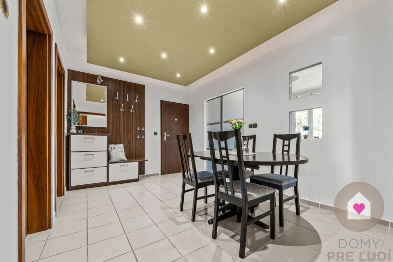 BA/PETRŽALKA-Rent a fully furnished and renovated 4-bedroom apartment