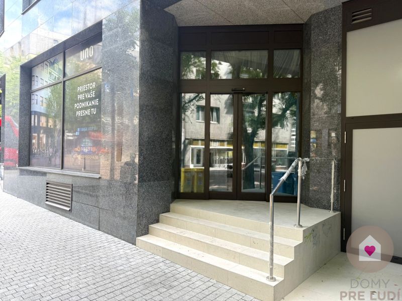 Rent Commercial premises, Commercial premises, Poštová, Bratislava - S