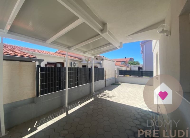 HR/VIR Island -2 furnished apartments for sale for the price of 1-95m2