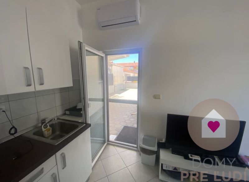 HR/VIR Island -2 furnished apartments for sale for the price of 1-95m2