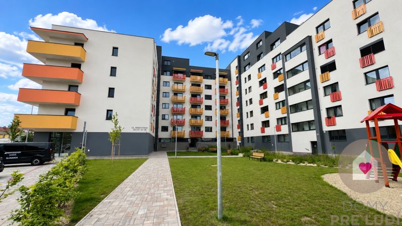 Trnava - Furnished 2-room apartment with parking and balcony 