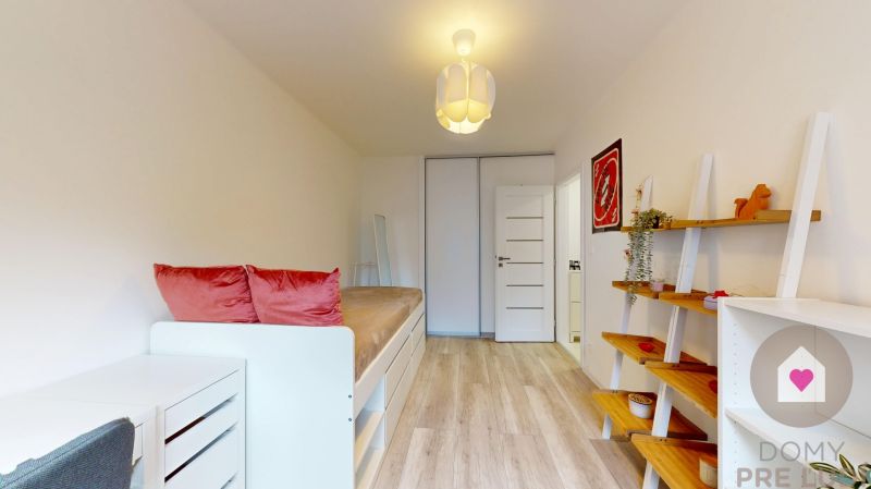 BA/ST.MESTO - Rent of a renovated 3-room apartment near Nivách