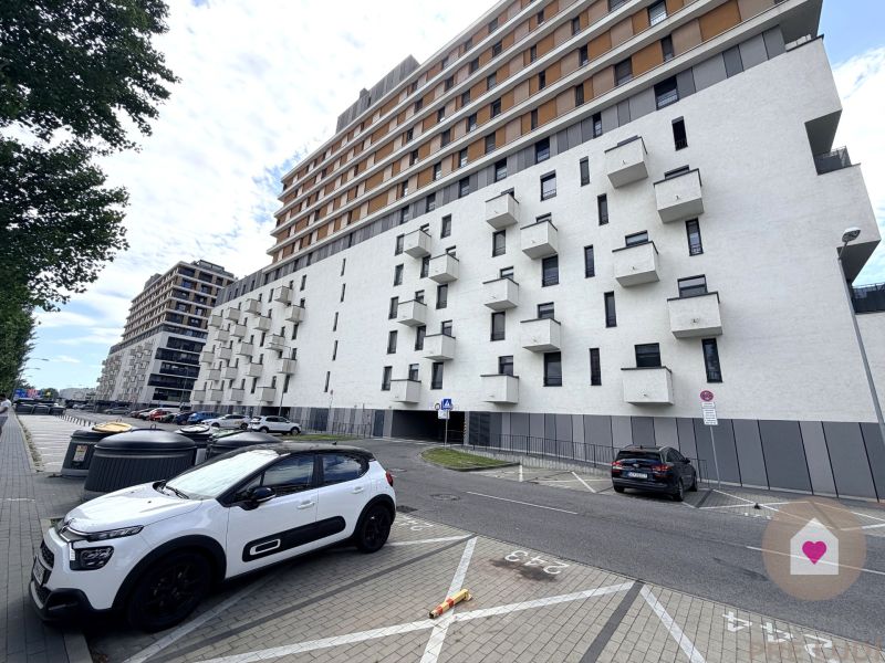 Rent Garage, Garage, Zuzany Chalupovej, Bratislava - Petržalka, Slovak