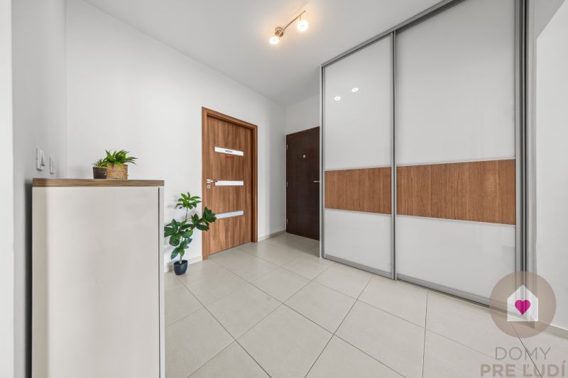 Sale Two bedroom apartment, Two bedroom apartment, Ľubovnianska, Brati