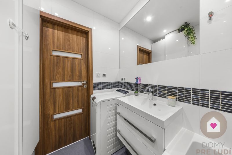 Sale Two bedroom apartment, Two bedroom apartment, Ľubovnianska, Brati