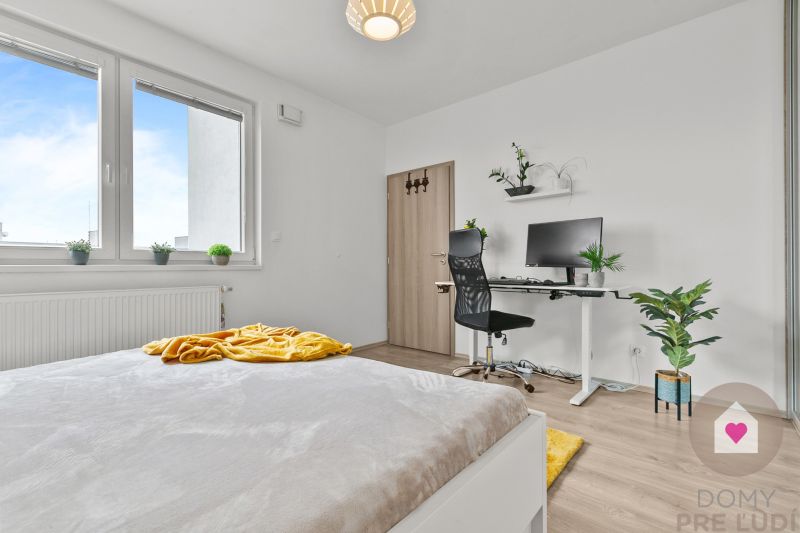 BA/RUŽINOV-3bedroom new building in Perla Ružinova with balcony and AC
