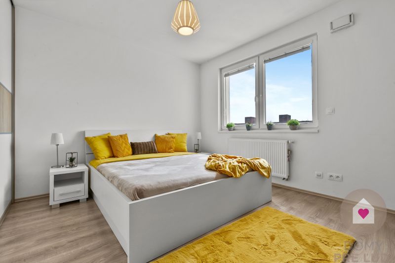 BA/RUŽINOV-3bedroom new building in Perla Ružinova with balcony and AC