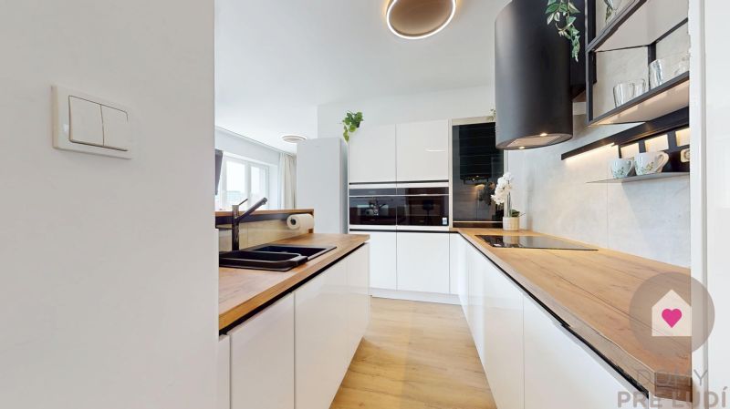 BA/NIVY-Renting a 1.5-room apartment after complete reconstruction