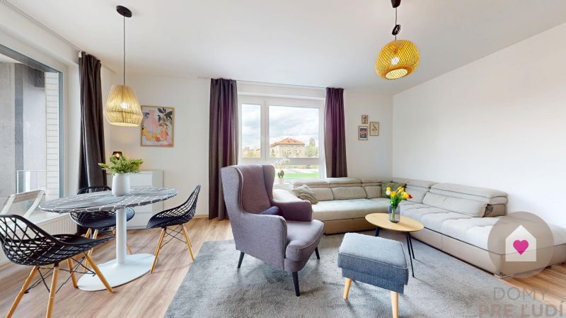 BA/NIVY-Renting a modern 2room apartment with a terrace and a wardrobe