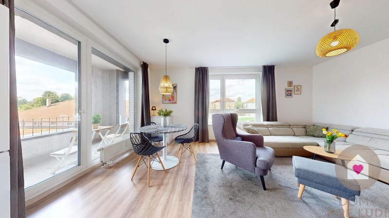 BA/NIVY-Renting a modern 2room apartment with a terrace and a wardrobe