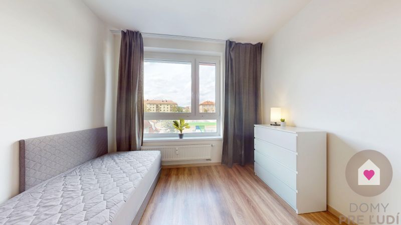 BA/NIVY-Renting a modern 2room apartment with a terrace and a wardrobe
