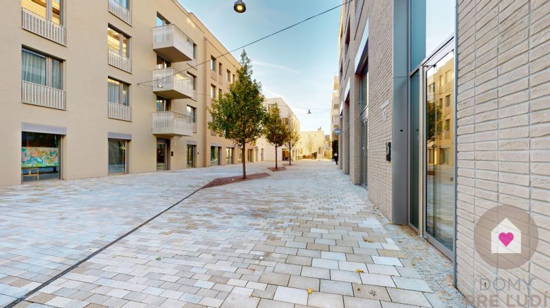 BA I/VYDRICA-Renting a large 1-room apartment with a spacious balcony