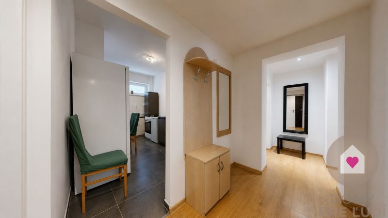 KRAMÁRE– For Rent - 3 SEPARATE NON-PASSING ROOMS | 70 m² | Stromová