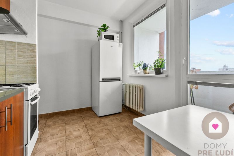 BA/PETRŽALKA-Rent a spacious 2 bedroom apartment with a balcony and AC