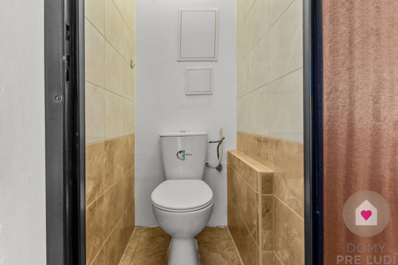 BA/PETRŽALKA-Rent a spacious 2 bedroom apartment with a balcony and AC
