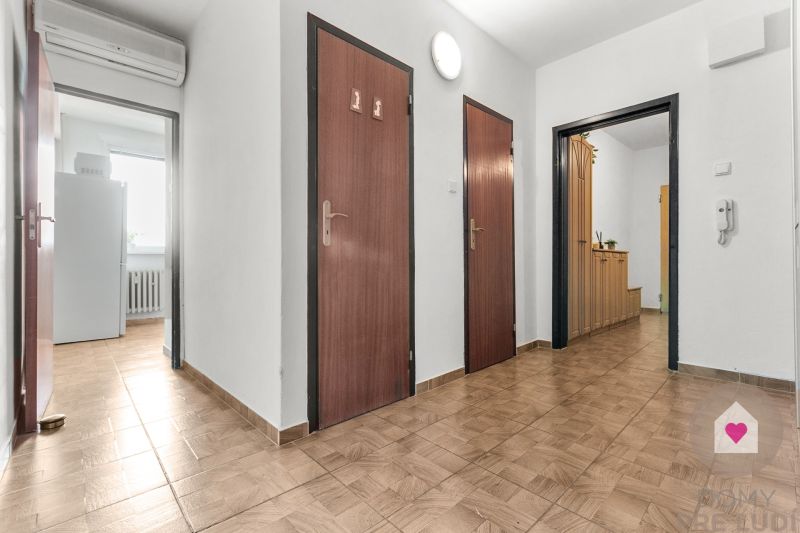BA/PETRŽALKA-Rent a spacious 2 bedroom apartment with a balcony and AC