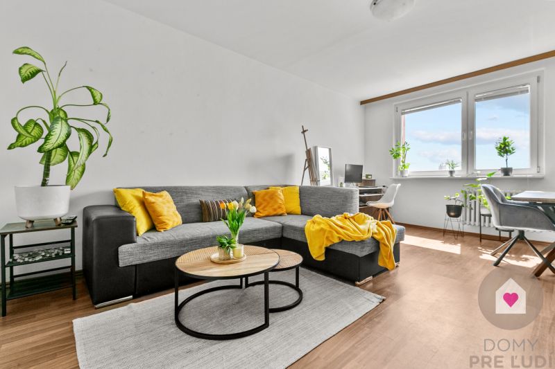 BA/PETRŽALKA-Rent a spacious 2 bedroom apartment with a balcony and AC