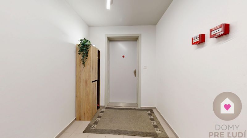 Stylish 2-bedroom apartment with large balcony |Čerešne Fine Living 