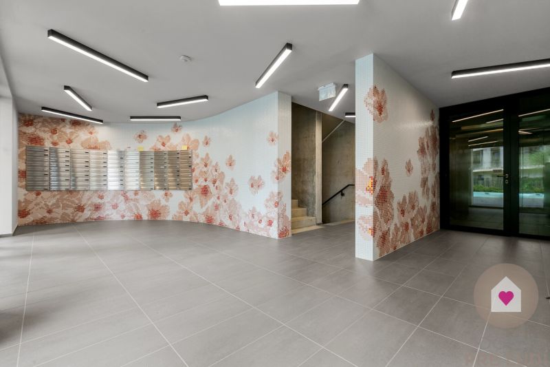 Stylish 2-bedroom apartment with large balcony |Čerešne Fine Living 