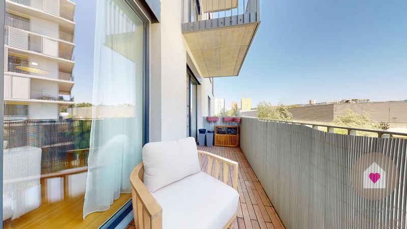 Stylish 2-bedroom apartment with large balcony |Čerešne Fine Living 