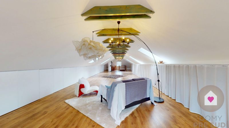 Beautiful family house with large plot and garden in the Čaradice