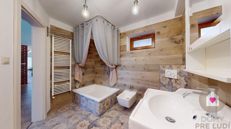 Beautiful family house with large plot and garden in the Čaradice