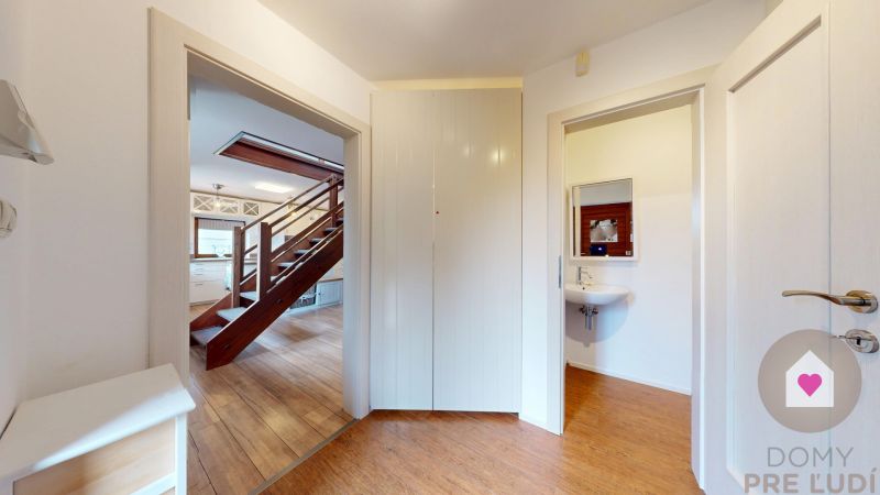 Beautiful family house with large plot and garden in the Čaradice