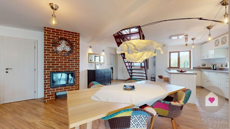 Beautiful family house with large plot and garden in the Čaradice